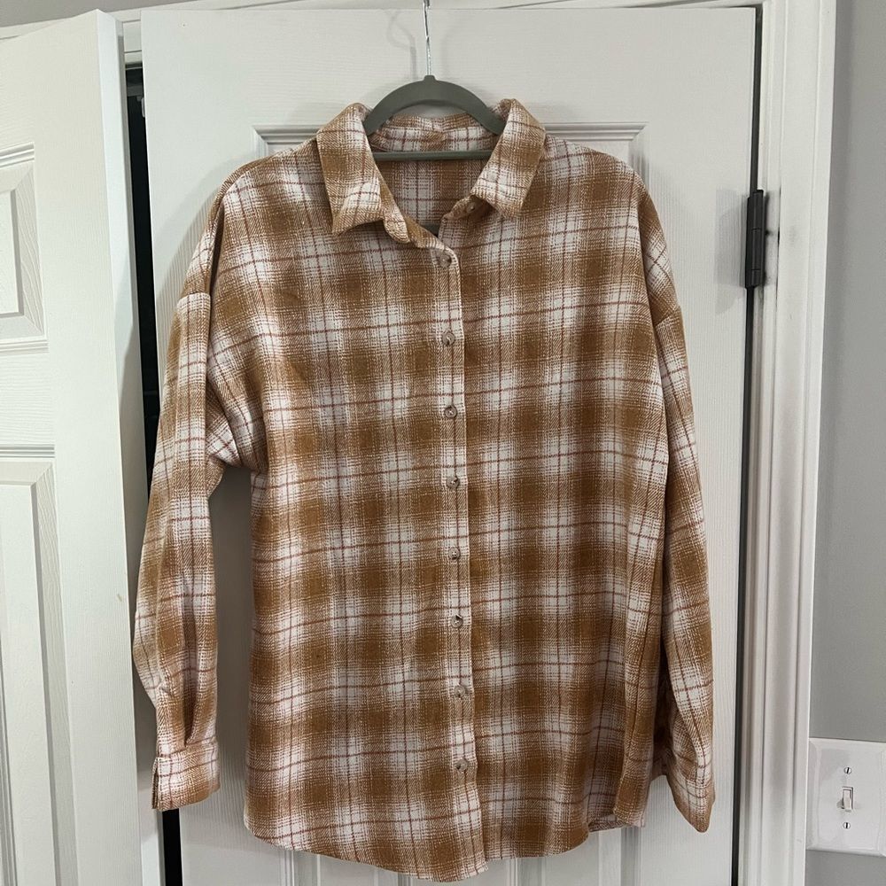 Plaid Shacket, size medium